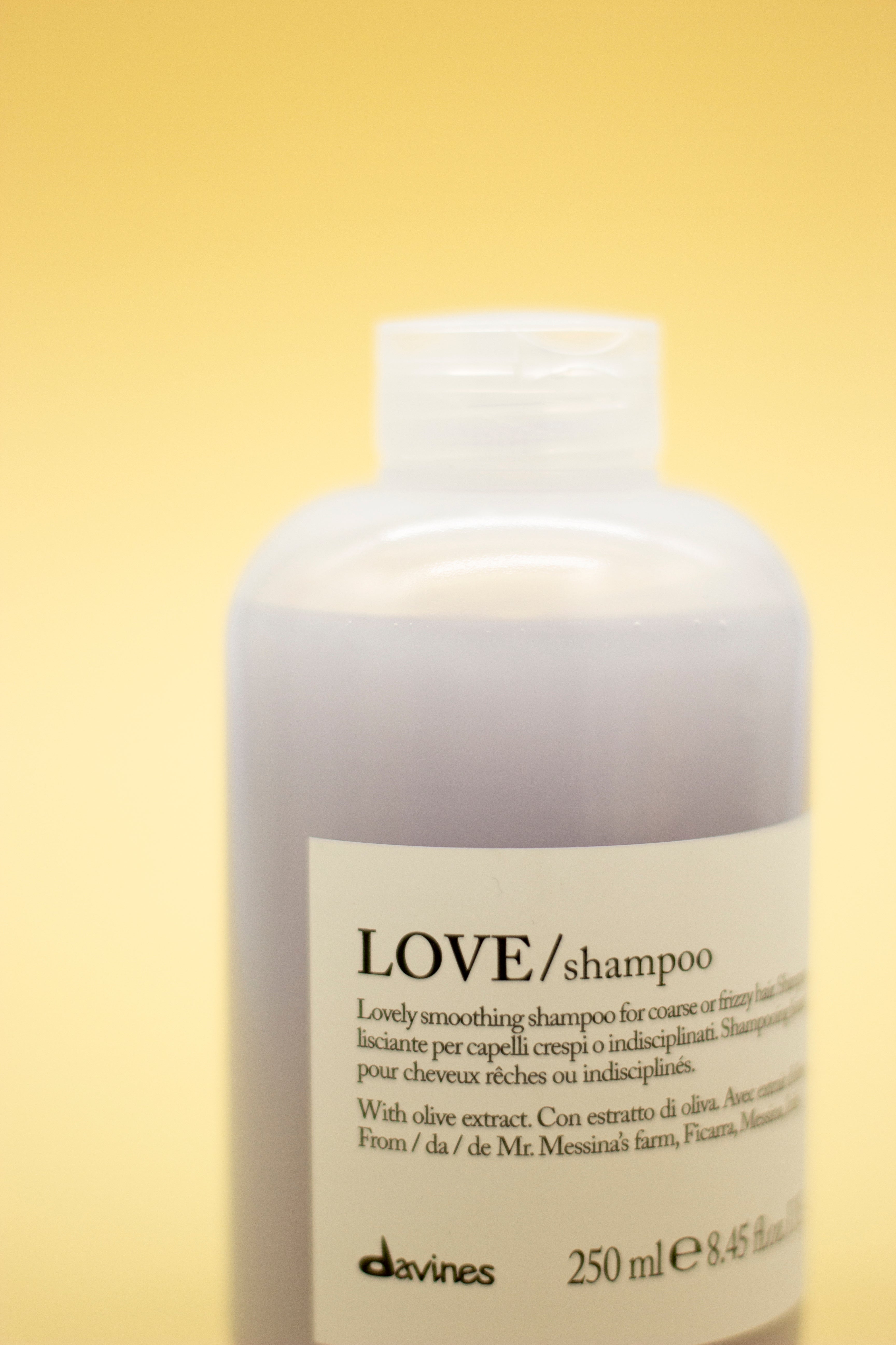 LOVE/ Smooth Shampoo